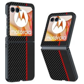CARBON Schutzhülle für Motorola Razr 60 BLACK-RED
